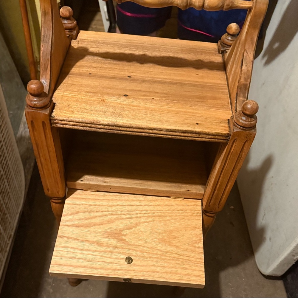 Wooden Kitchen Storage Rack - Picture 2 of 3